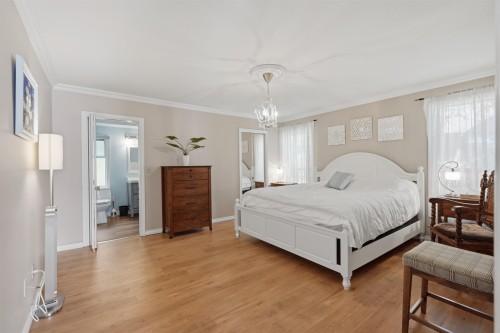 5810 Marine Way, Sechelt, BC 