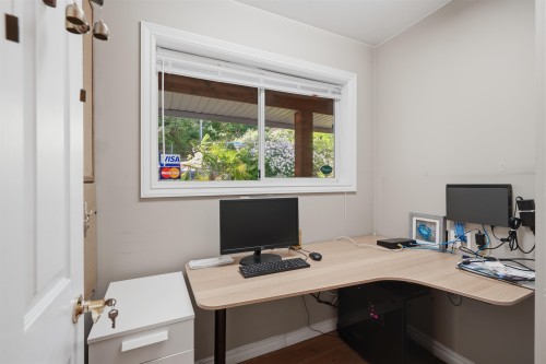 5810 Marine Way, Sechelt, BC 