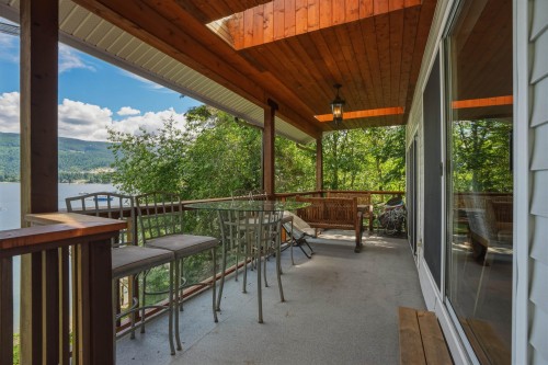 5810 Marine Way, Sechelt, BC 