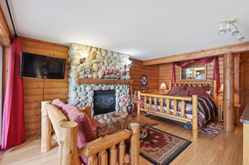 5810 Marine Way, Sechelt, BC 