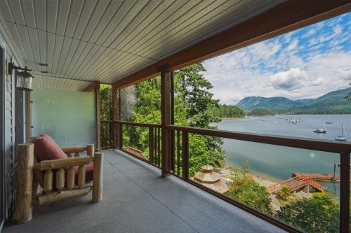 5810 Marine Way, Sechelt, BC 