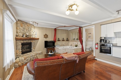 5810 Marine Way, Sechelt, BC 
