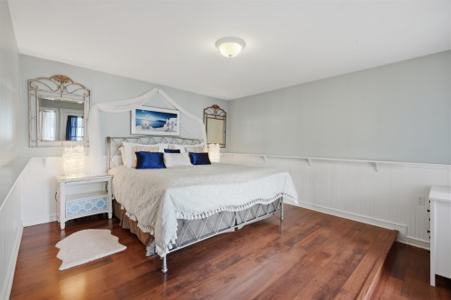 5810 Marine Way, Sechelt, BC 