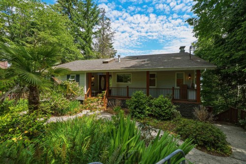 5810 Marine Way, Sechelt, BC 