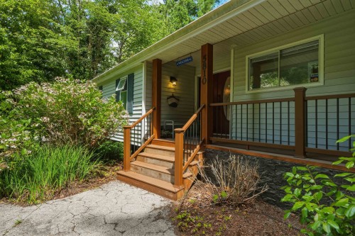 5810 Marine Way, Sechelt, BC 