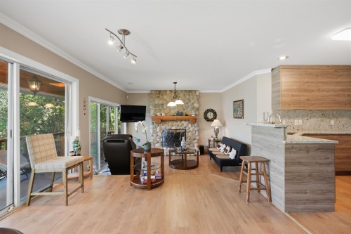5810 Marine Way, Sechelt, BC 