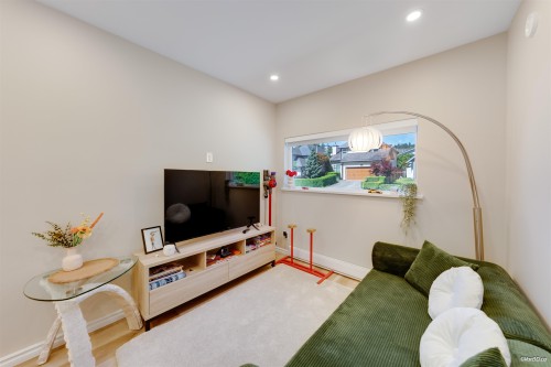 3000 Walton Avenue, Coquitlam, BC 