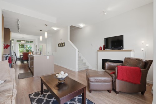 5906 Beachgate Lane, Sechelt, BC 