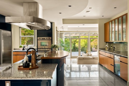 1575 Acadia Road, Vancouver, BC 