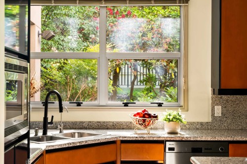 1575 Acadia Road, Vancouver, BC 