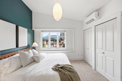 1828 Georgia Street E, Vancouver, BC 