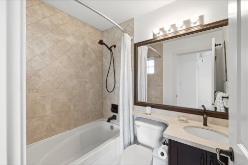 1828 Georgia Street E, Vancouver, BC 