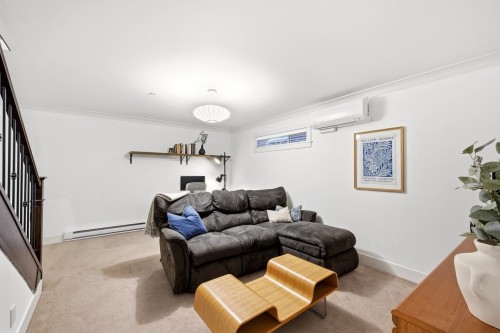 1828 Georgia Street E, Vancouver, BC 