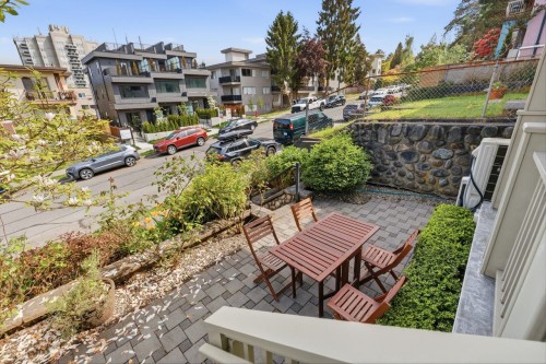 1828 Georgia Street E, Vancouver, BC 