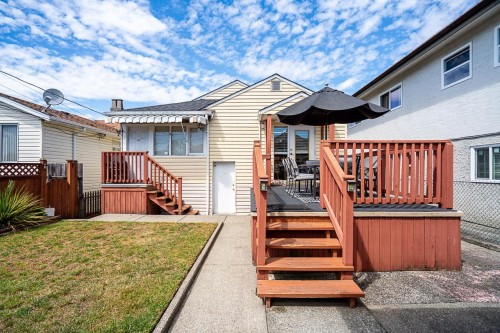 2964 4Th Avenue E, Vancouver, BC 