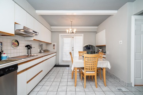 2964 4Th Avenue E, Vancouver, BC 
