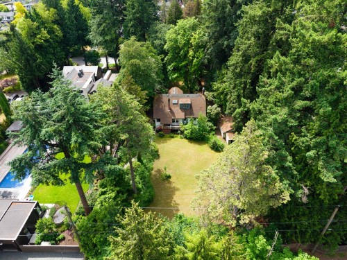 4755 6Th Avenue W, Vancouver, BC 