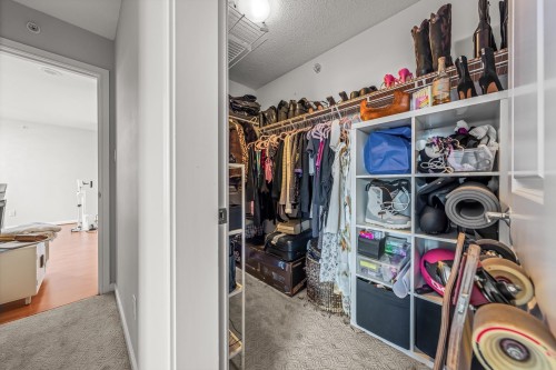 2105-4398 Buchanan Street, Burnaby, BC 