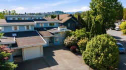 591 Calvin Court Burnaby, BC V5A 3Y8