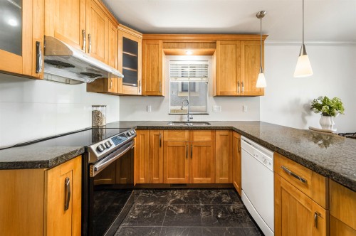 1611 57Th Avenue E, Vancouver, BC 