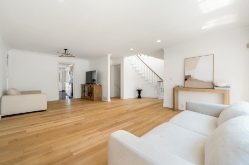 1611 57Th Avenue E, Vancouver, BC 