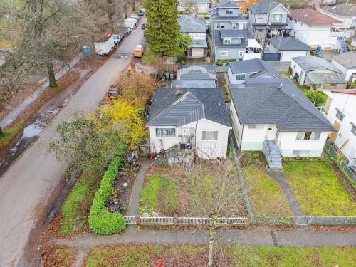 1805 51St Avenue E, Vancouver, BC 