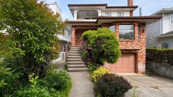 6658 Randolph Avenue Burnaby, BC V5H 3W4
