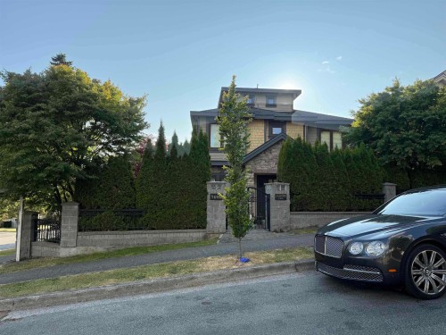 7689 Jasper Crescent, Vancouver, BC 