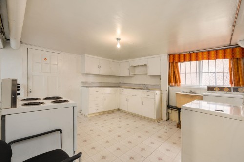 855 Nanaimo Street, Vancouver, BC 