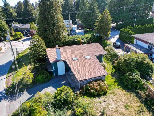 855 Bayview Drive, Delta, BC 