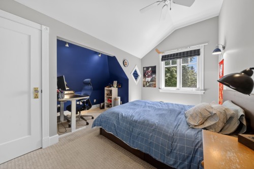 2953 35Th Avenue W, Vancouver, BC 