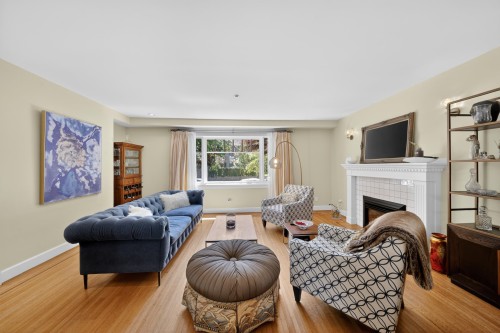 2953 35Th Avenue W, Vancouver, BC 