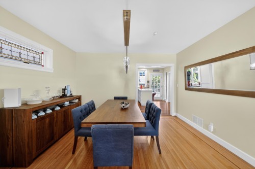 2953 35Th Avenue W, Vancouver, BC 