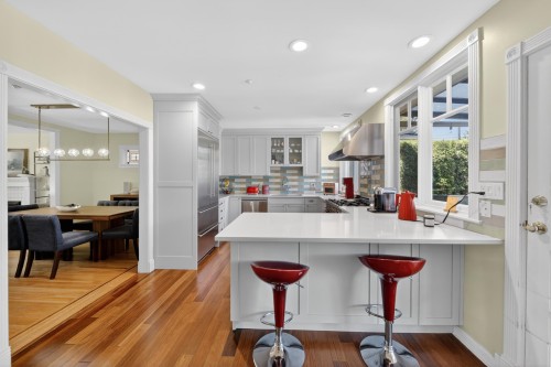 2953 35Th Avenue W, Vancouver, BC 