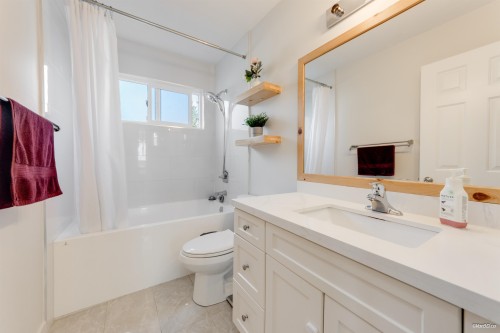 2978 Fleming Avenue, Coquitlam, BC 