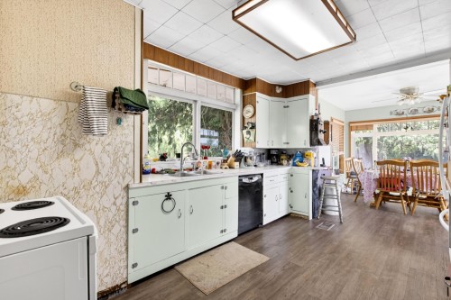 28203 Lougheed Highway, Maple Ridge, BC 
