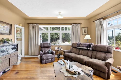 28203 Lougheed Highway, Maple Ridge, BC 