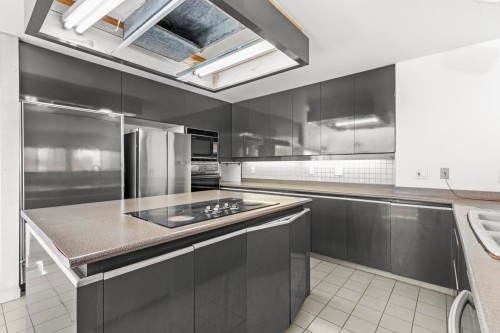 1289 51St Avenue W, Vancouver, BC 