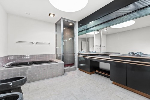 1289 51St Avenue W, Vancouver, BC 