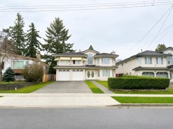 7000 Gray Avenue Burnaby, BC V5J 3Y8