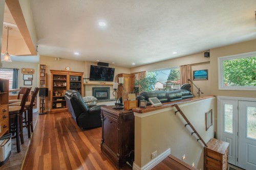 934 Davis Road, Gibsons, BC 