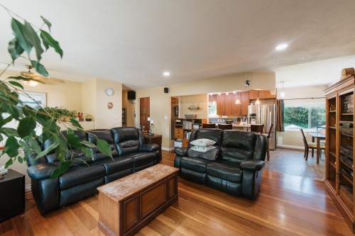 934 Davis Road, Gibsons, BC 