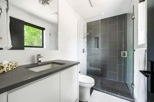 3430 Aintree Drive, North Vancouver, BC 