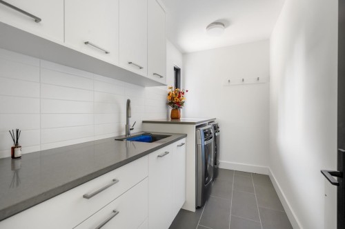 3430 Aintree Drive, North Vancouver, BC 