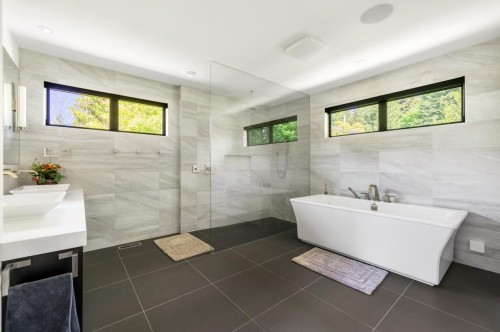3430 Aintree Drive, North Vancouver, BC 