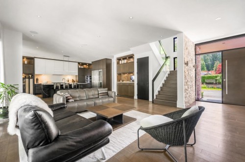 3430 Aintree Drive, North Vancouver, BC 