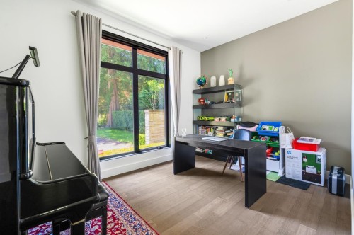 3430 Aintree Drive, North Vancouver, BC 