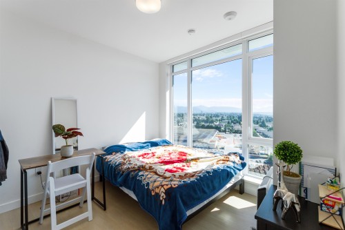 1708-7769 Park Crescent, Burnaby, BC 