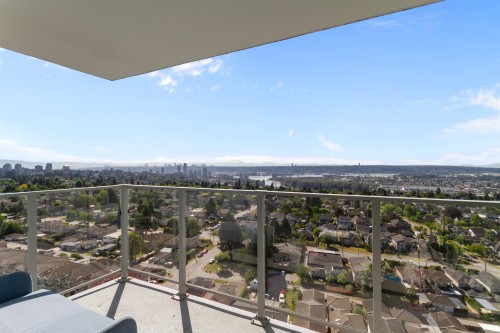 1708-7769 Park Crescent, Burnaby, BC 