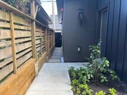 Laneway House-4456 6th Avenue WVancouver, BC V6R 1V3